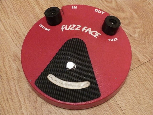 ダンロップ製のFUZZ FACE